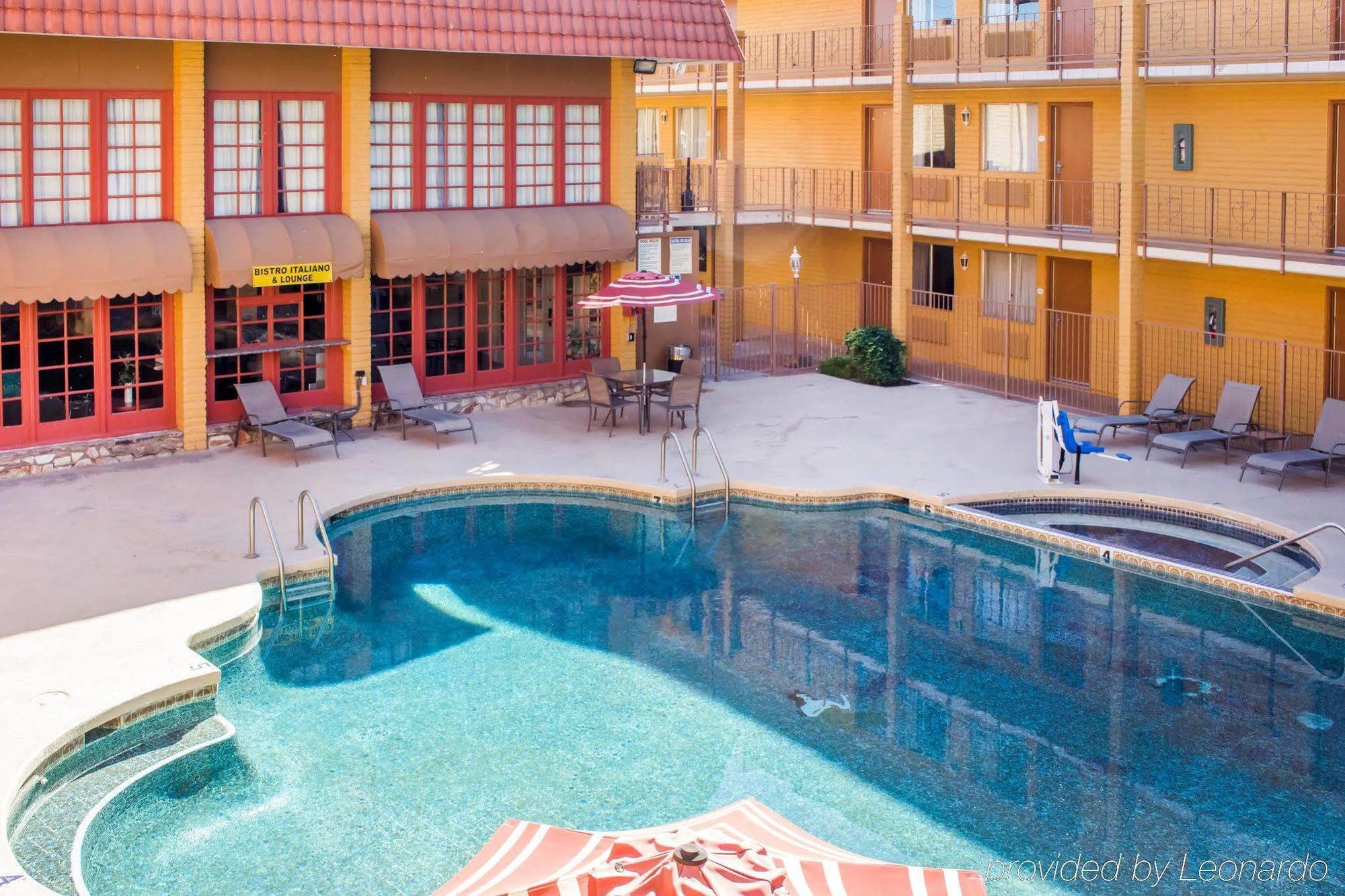 Hotel Ramada By Wyndham Tempe Near Asu Zewnętrze zdjęcie
